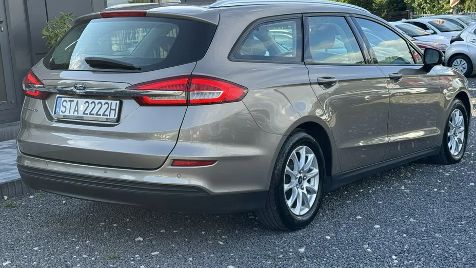 FORD Mondeo -