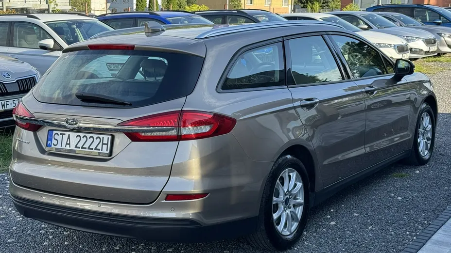 FORD Mondeo -