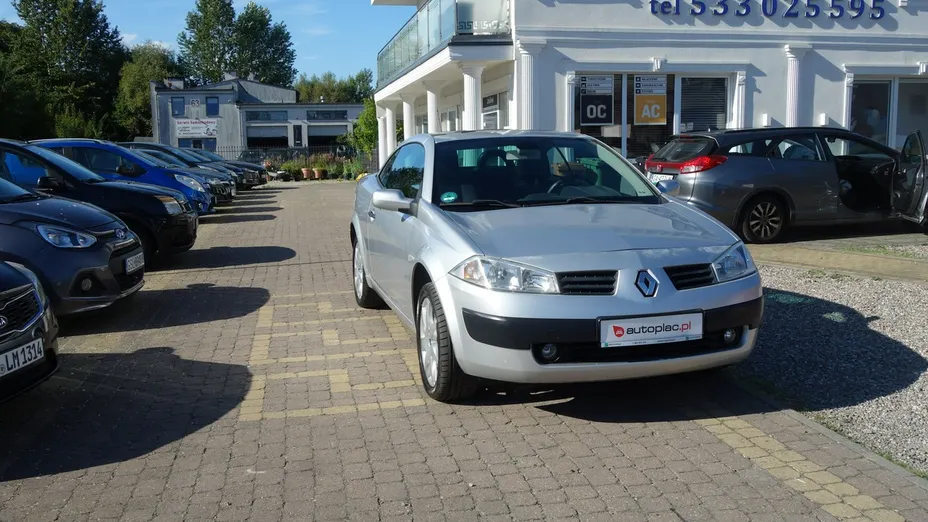 RENAULT Megane -