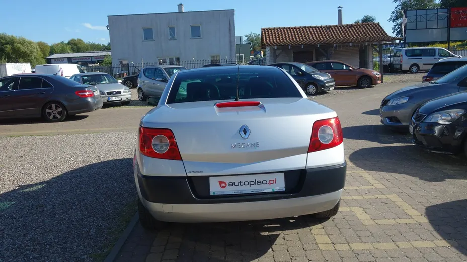 RENAULT Megane -