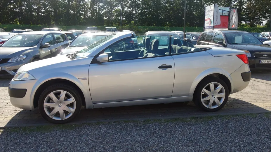 RENAULT Megane -