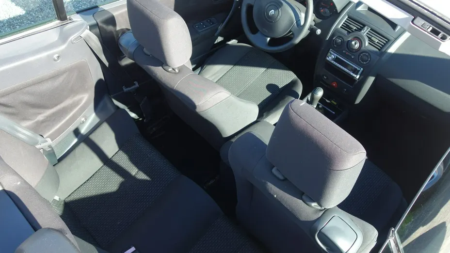 RENAULT Megane -