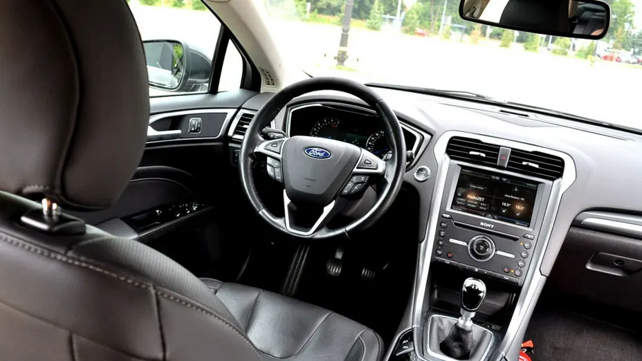 FORD Mondeo -