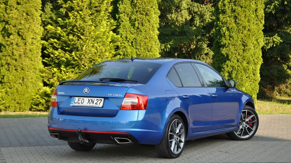 SKODA Octavia -