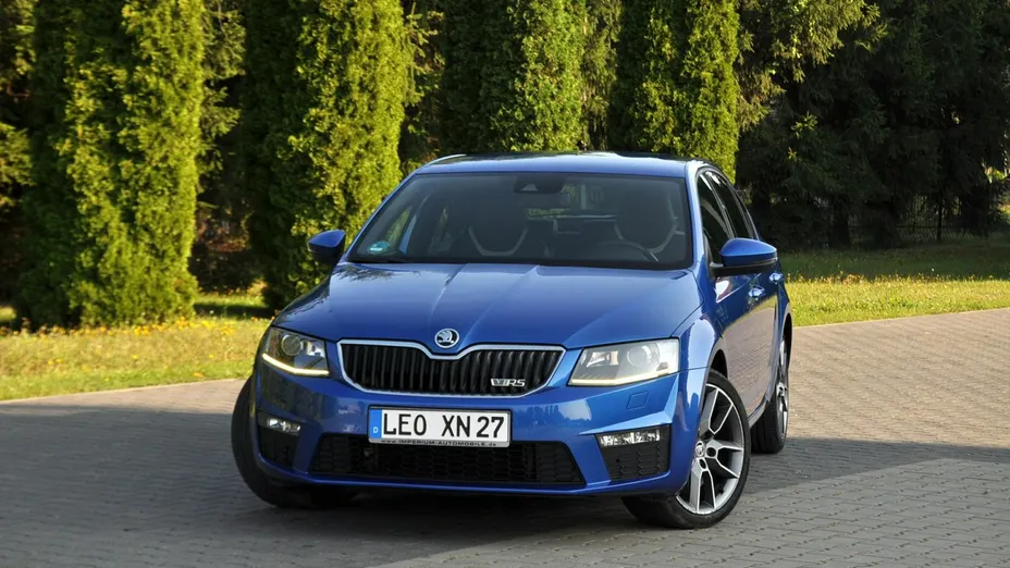 SKODA Octavia -