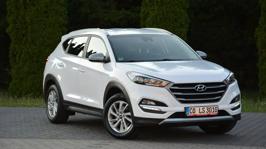 HYUNDAI Tucson -