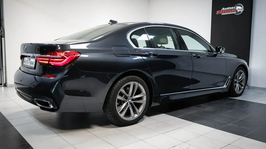 BMW Seria 7 -