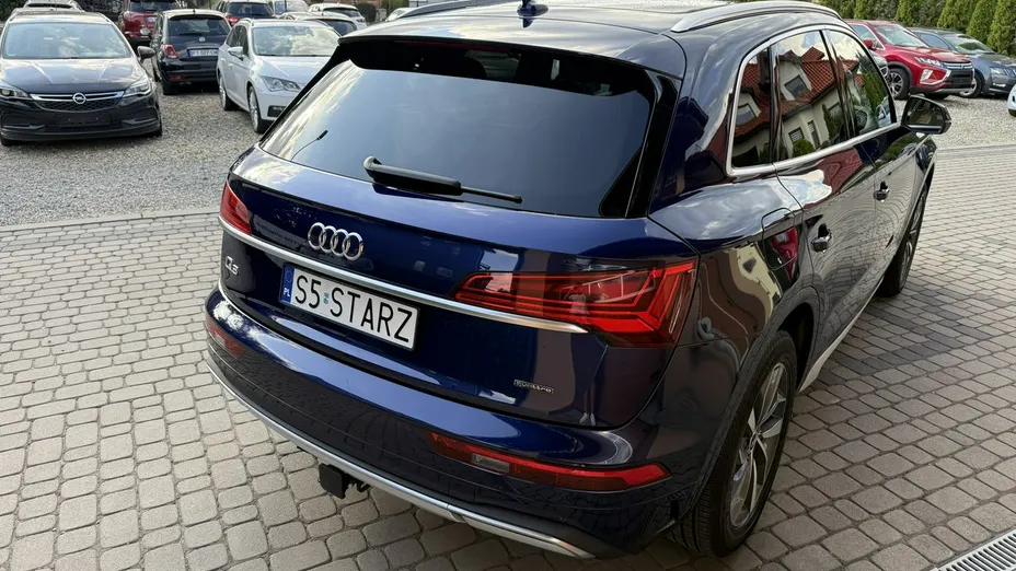 AUDI Q5 -