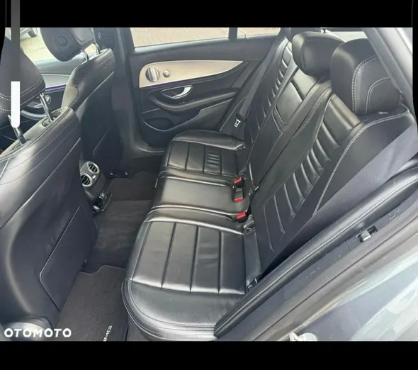 MERCEDES-BENZ E Klasa -