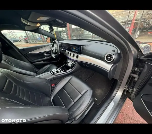 MERCEDES-BENZ E Klasa -