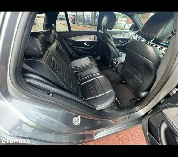 MERCEDES-BENZ E Klasa -