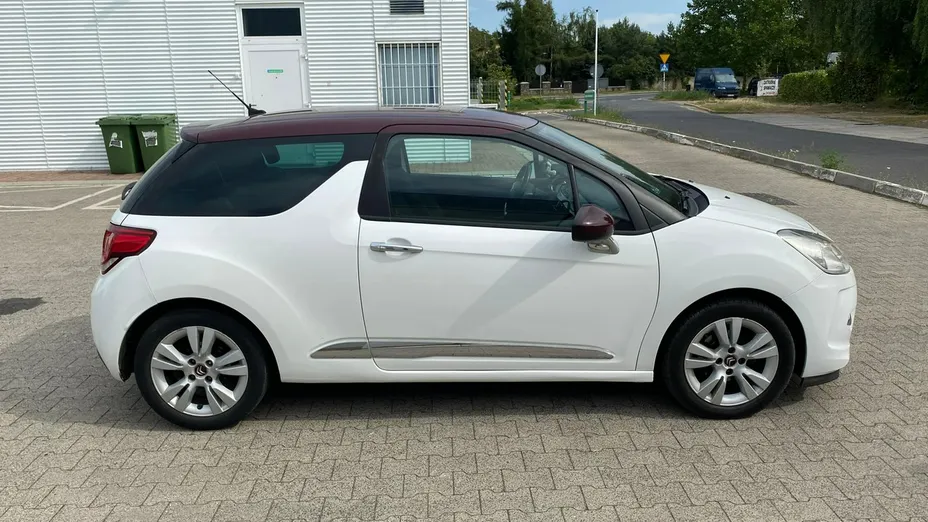 CITROEN DS3 -