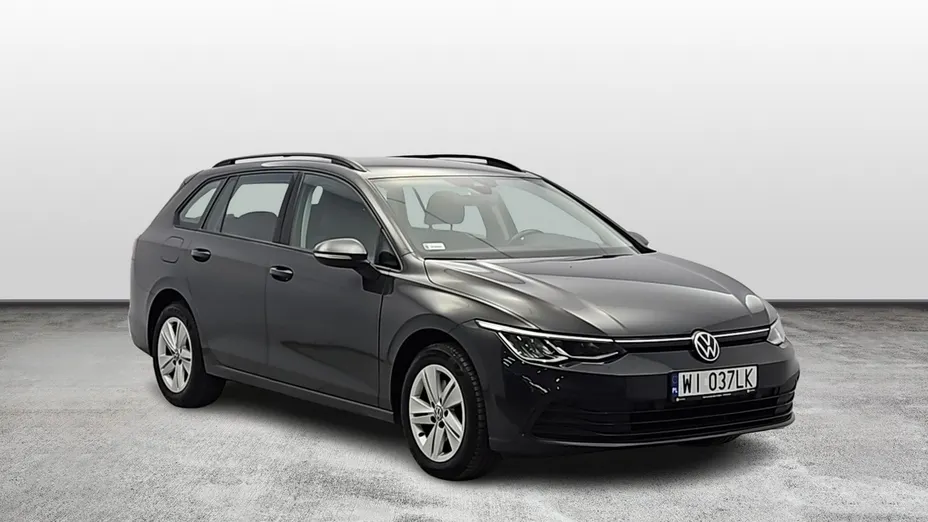 VOLKSWAGEN Golf -