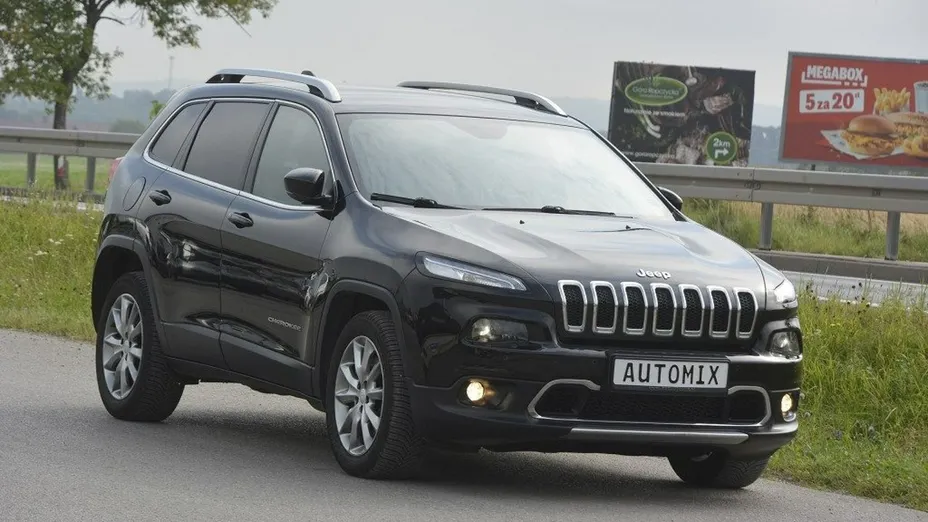 JEEP Cherokee -