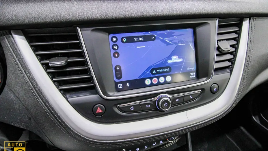 OPEL Grandland X -
