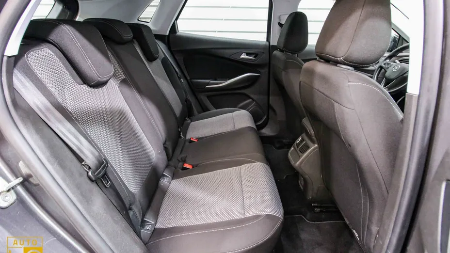 OPEL Grandland X -