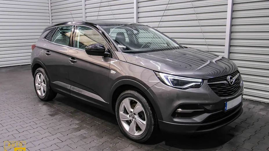 OPEL Grandland X -