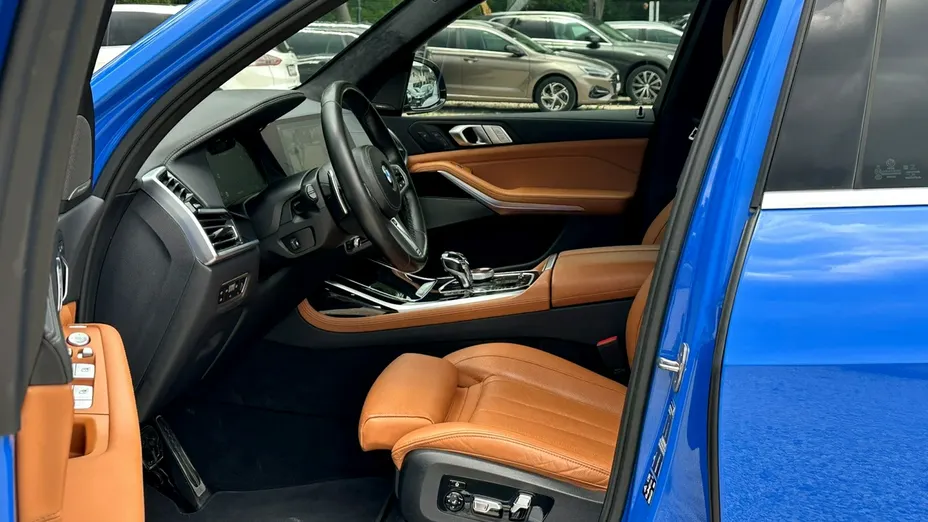 BMW X7 -