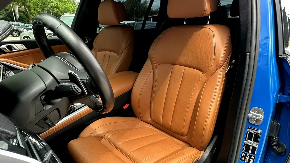 BMW X7 -