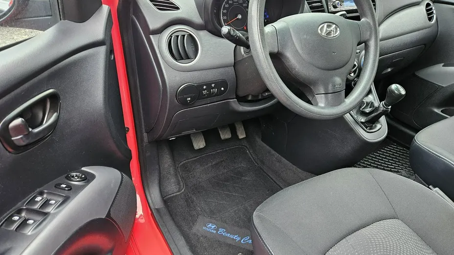 HYUNDAI i10 -