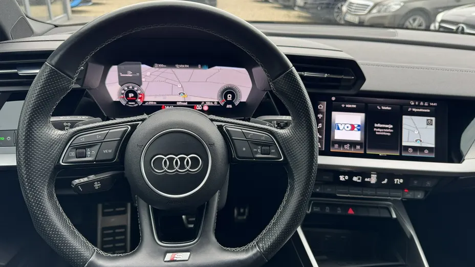 AUDI S3 -