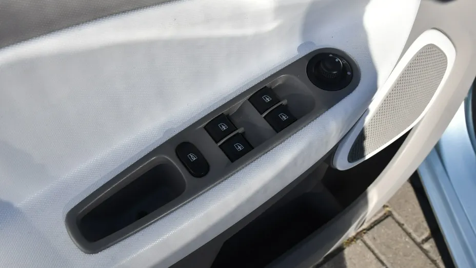 RENAULT ZOE -
