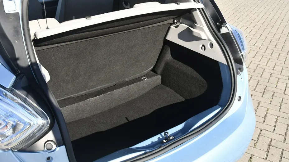 RENAULT ZOE -