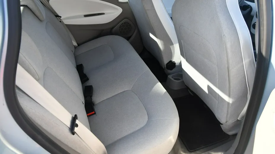 RENAULT ZOE -