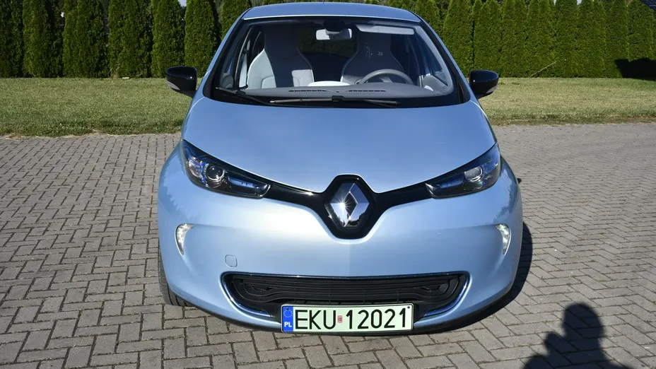 RENAULT ZOE -