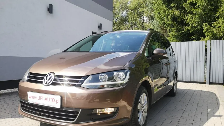 VOLKSWAGEN Sharan -