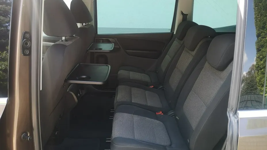 VOLKSWAGEN Sharan -