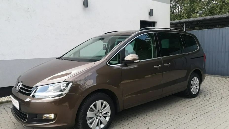 VOLKSWAGEN Sharan -