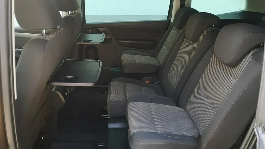 VOLKSWAGEN Sharan -