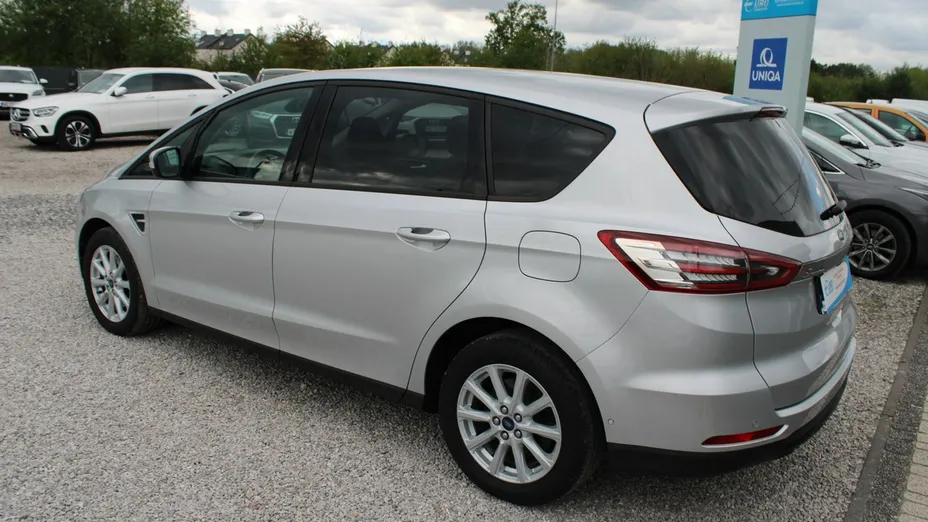 FORD S-MAX -