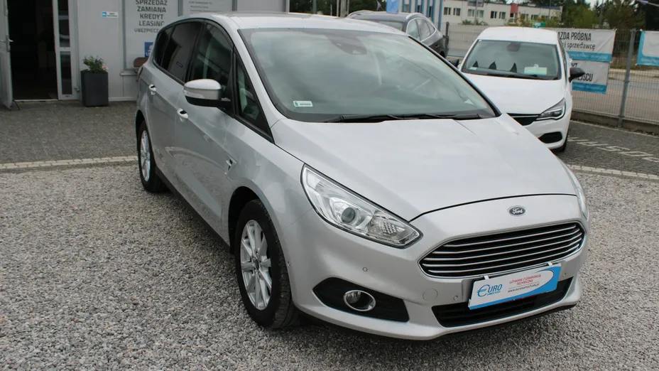 FORD S-MAX -