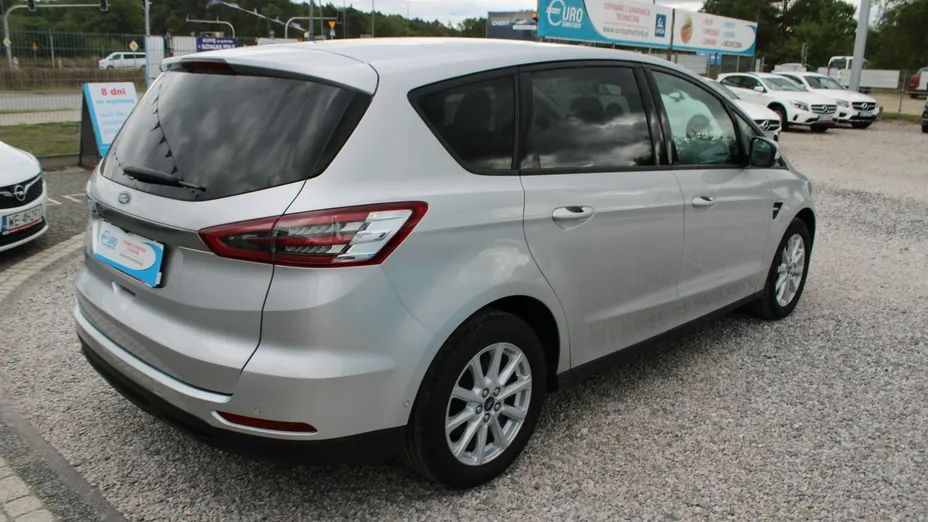 FORD S-MAX -