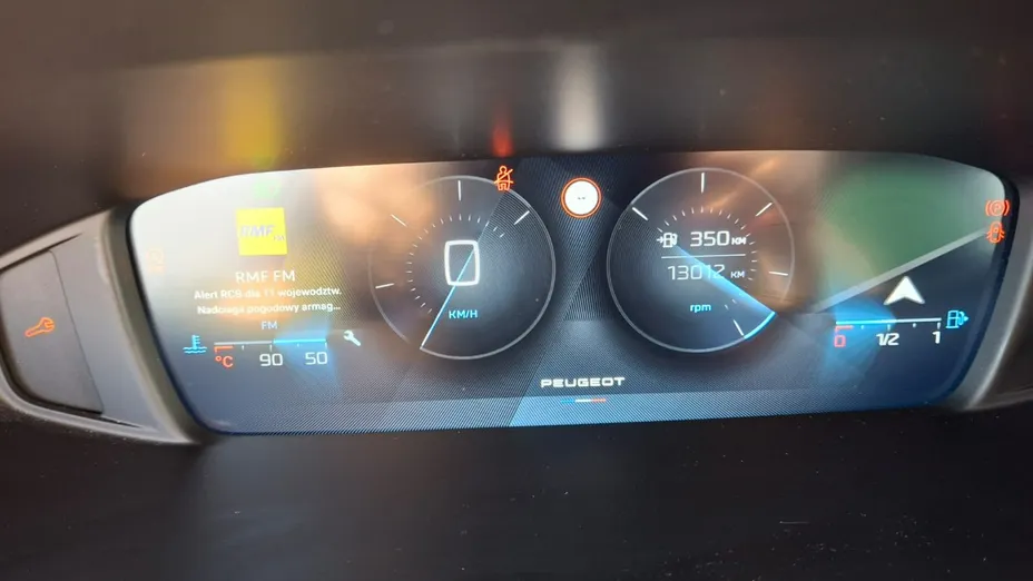 PEUGEOT 308 -