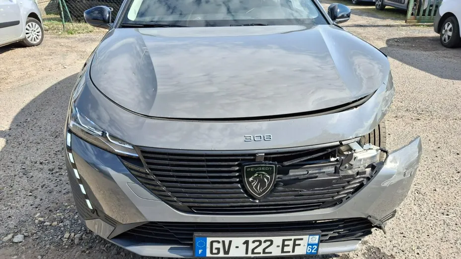 PEUGEOT 308 -