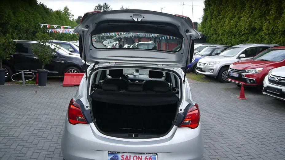 OPEL Corsa -