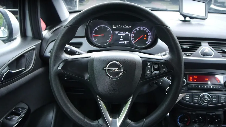 OPEL Corsa -