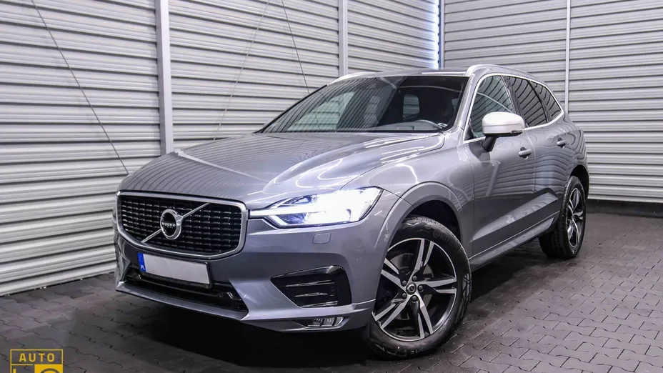 VOLVO XC60 -