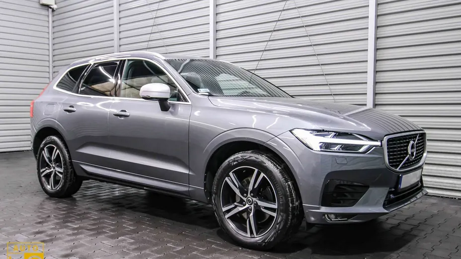 VOLVO XC60 -