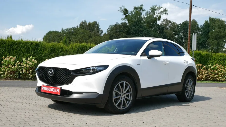 MAZDA CX-30 -