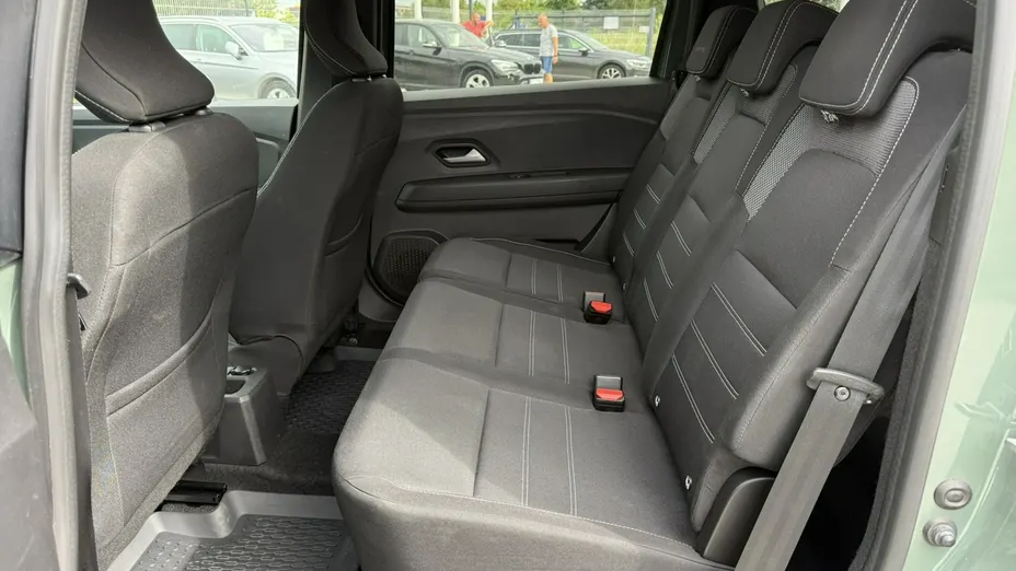 DACIA Jogger -
