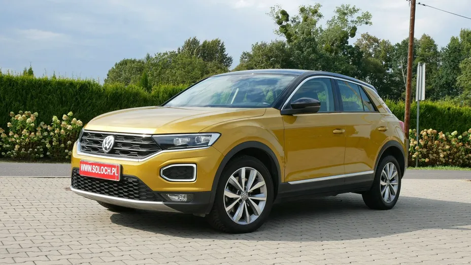 VOLKSWAGEN T-ROC -