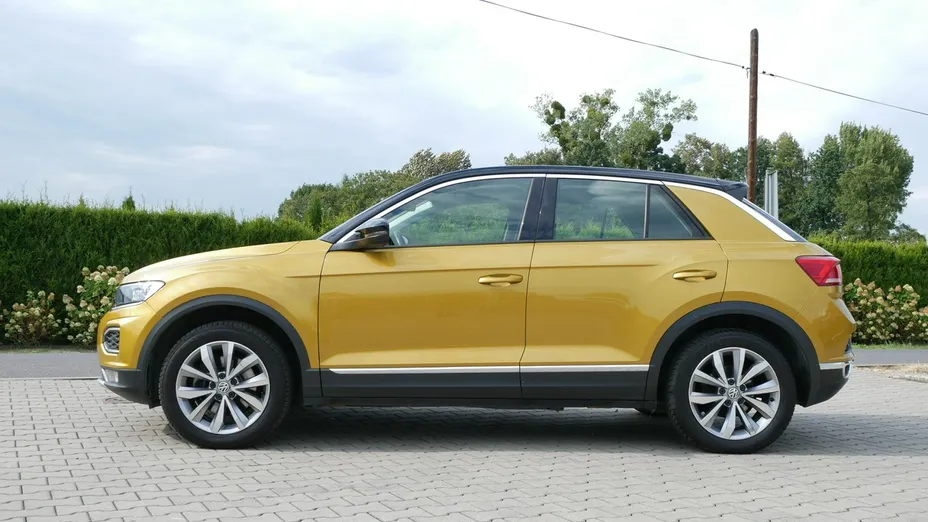 VOLKSWAGEN T-ROC -