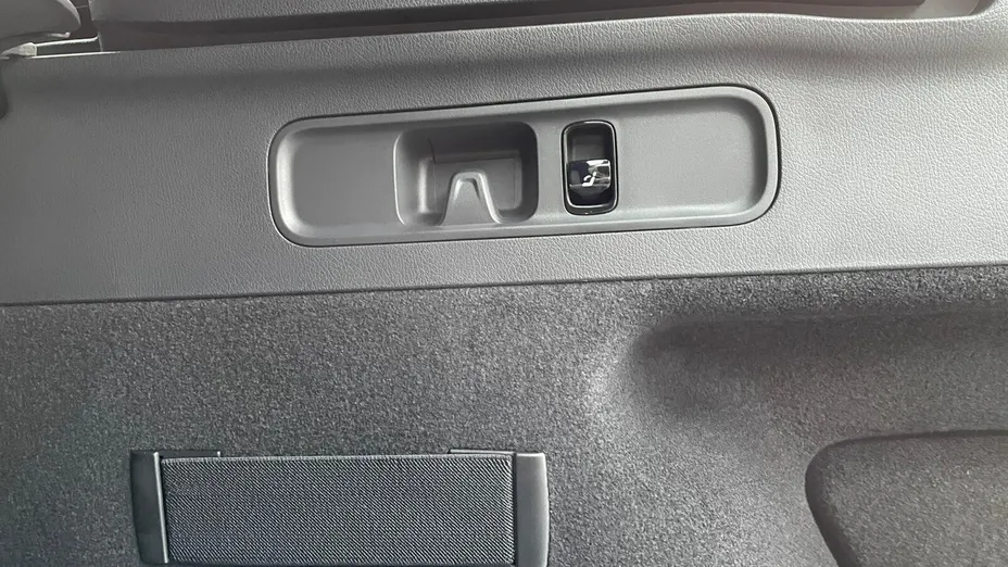 MERCEDES-BENZ GLC GLC 300 e 4-Matic AMG Line Nowy