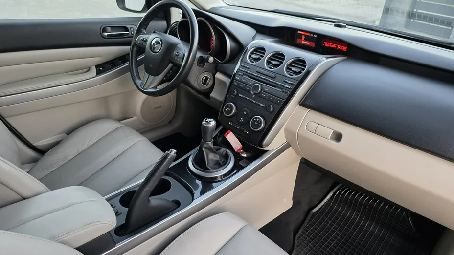 MAZDA CX-7 -