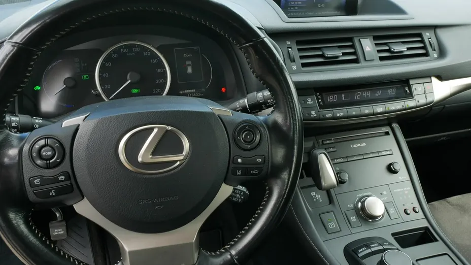 LEXUS CT -