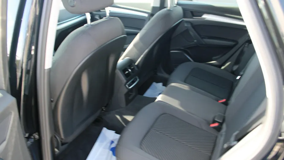 AUDI Q5 -